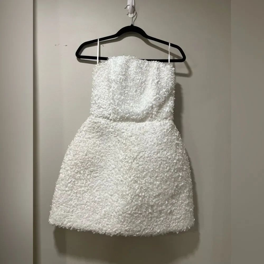 Nadine Merabi Maisy Floral Appliqu Strapless Minidress Elegant White Dress — image 6 of 8